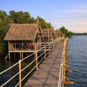 NHÀ LẮP GHÉP NỔI TRÊN NƯỚC – ĐIỂM NHẤN ĐỘC ĐÁO CHO DU LỊCH SINH THÁI MIỀN TÂY